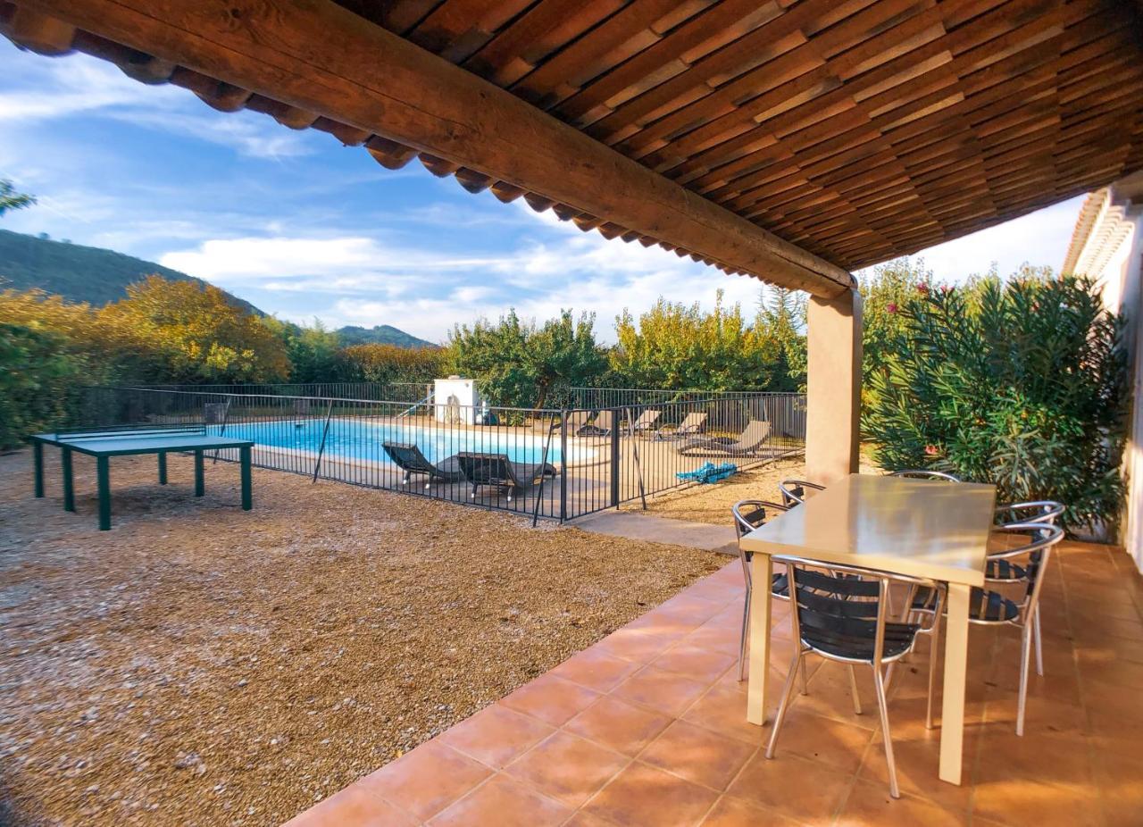 Villas De La Ferme Du Gros Noyer Malaucène Exterior foto